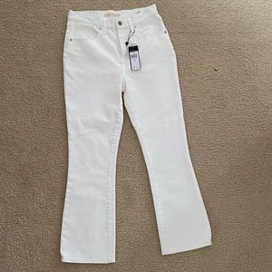 NWT BCBG White Jeans Size 26
